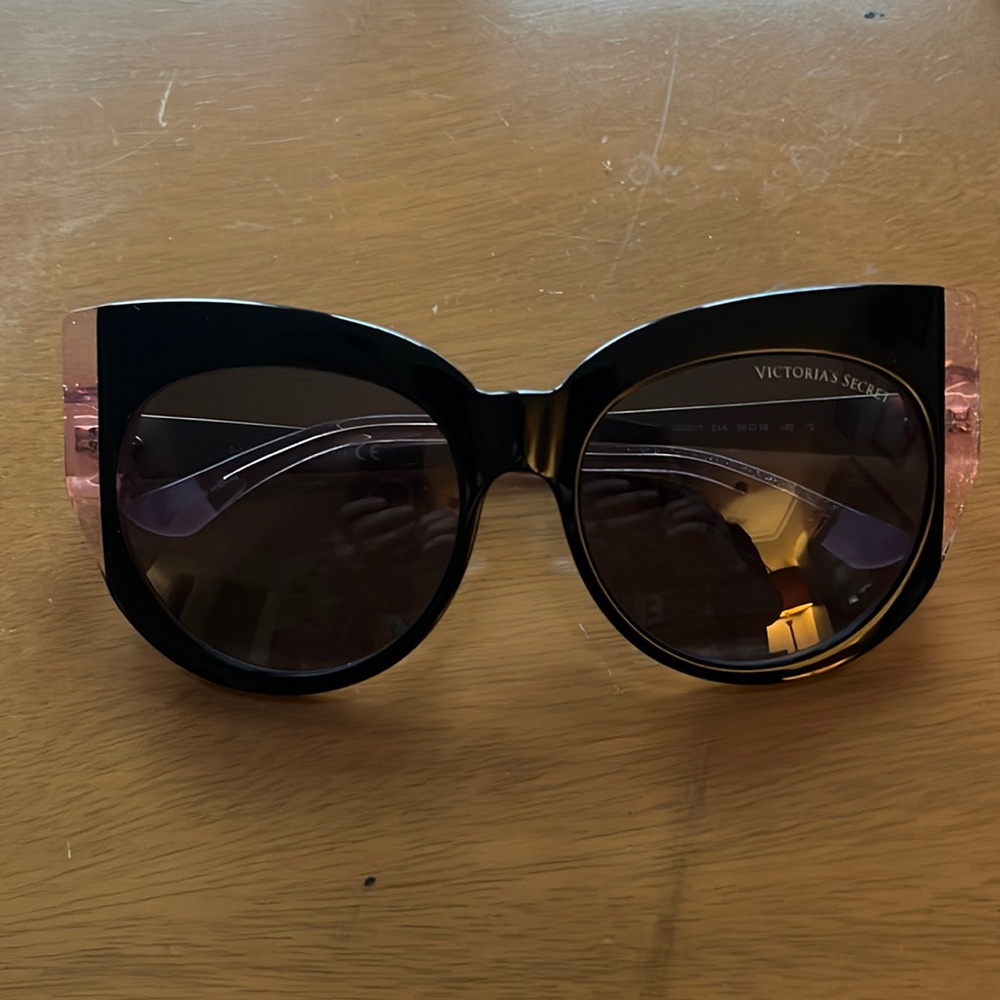 Victorias Secret Sunglasses Cat Eye Oversized